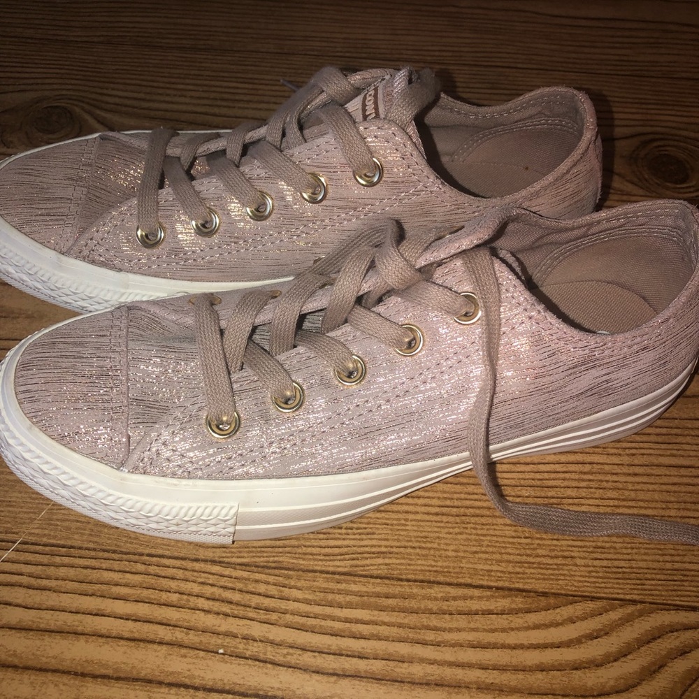 💕Converse💕 - Picture 2 of 8